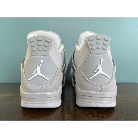 Nike Air Jordan 4 Retro \